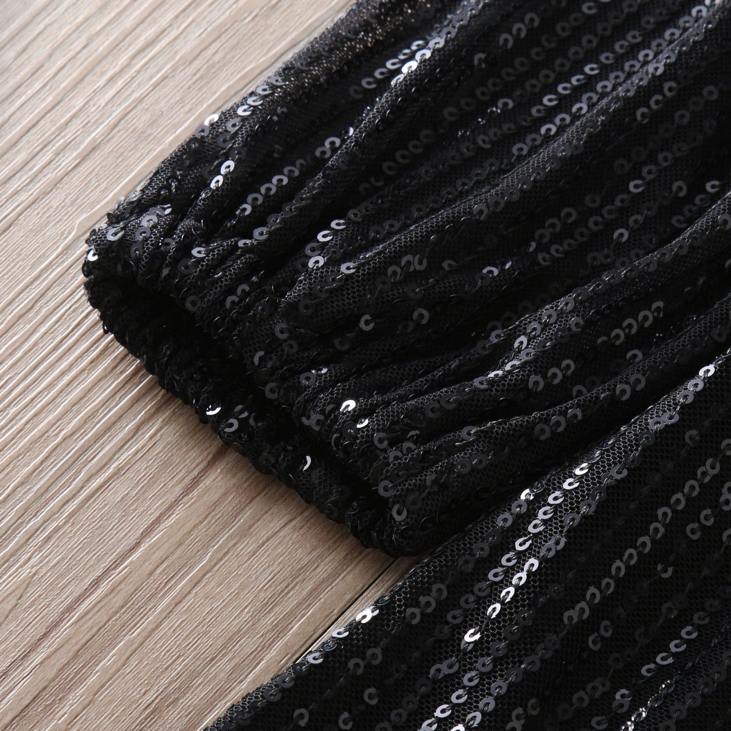 Elegant dress with sequins for mothers and their babies