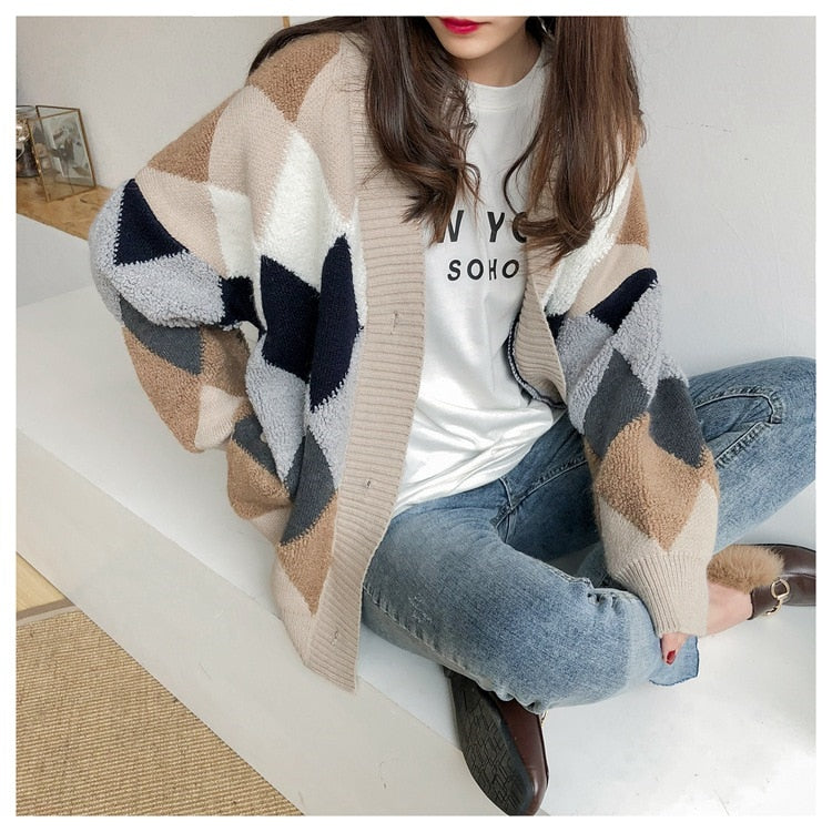 Colorfaith Plaid Chic Cardigans Button Puff Sleeve Checkered Oversized Women's Sweaters Winter Spring Sweater Tops