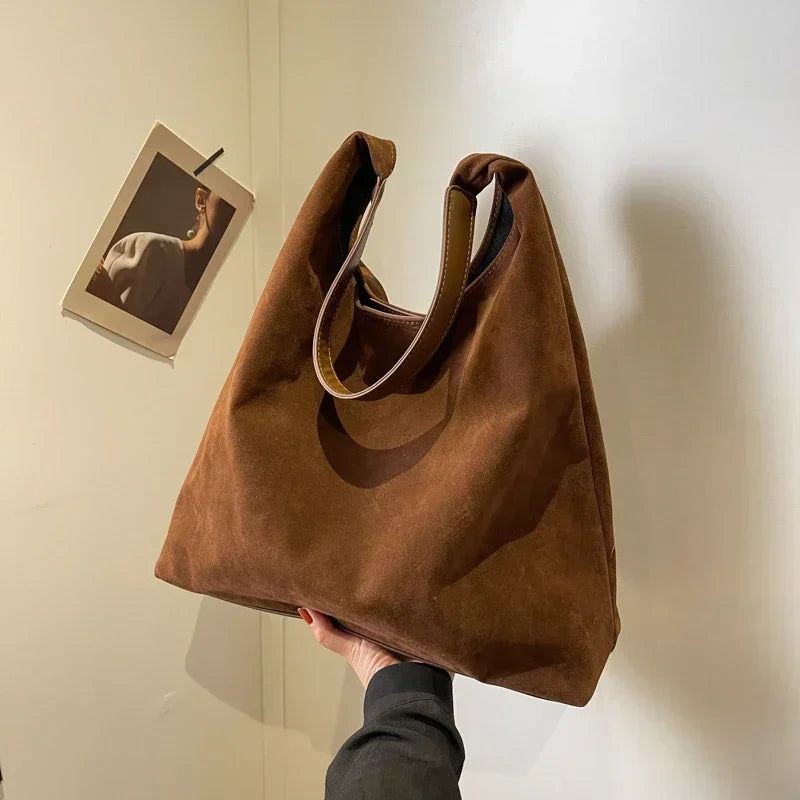 Vintage Women's Bag Large Capacity Suede Shoulder Bag Solid Color Simple Casual Commuter Bag