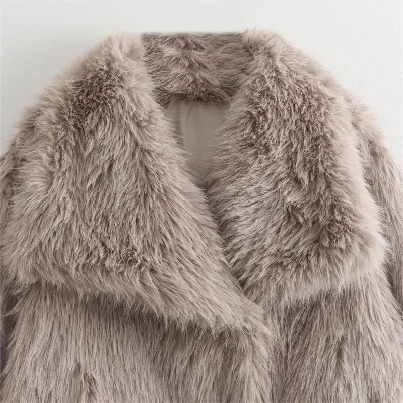 2024 New Women's Fashion Temperament Versatile Loose Large Lapel Artificial Fur Effect Jacket Comfortable and Warm